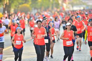 BIB: 25893, 20275, 28079
                            <button type="button" onclick="openModal(12775307)" class="btn btn-primary btn-sm float-right btn-popup" data-toggle="modal" data-target=".modal-high-quality">
                        <i class="fas fa-shopping-cart"></i> Add to Cart
                    </button>
                                            <button type="button" onclick="isThisMe(12775307, true)" class="btn btn-success btn-sm float-right btn-popup btn-isme hidden" data-toggle="tooltip" data-placement="bottom" title="นี่คือรูปของคุณใช่ไหม คลิกที่นี่เพื่อเอาเข้าอัลบั้ม">
                        <i class="fas fa-plus"></i> Add to album
                    </button>
                    <button type="button" onclick="isThisMe(12775307, false)" class="btn btn-warning btn-sm float-right btn-popup btn-isnotme hidden">
                        <i class="fas fa-ban"></i> Remove from album
                    </button>